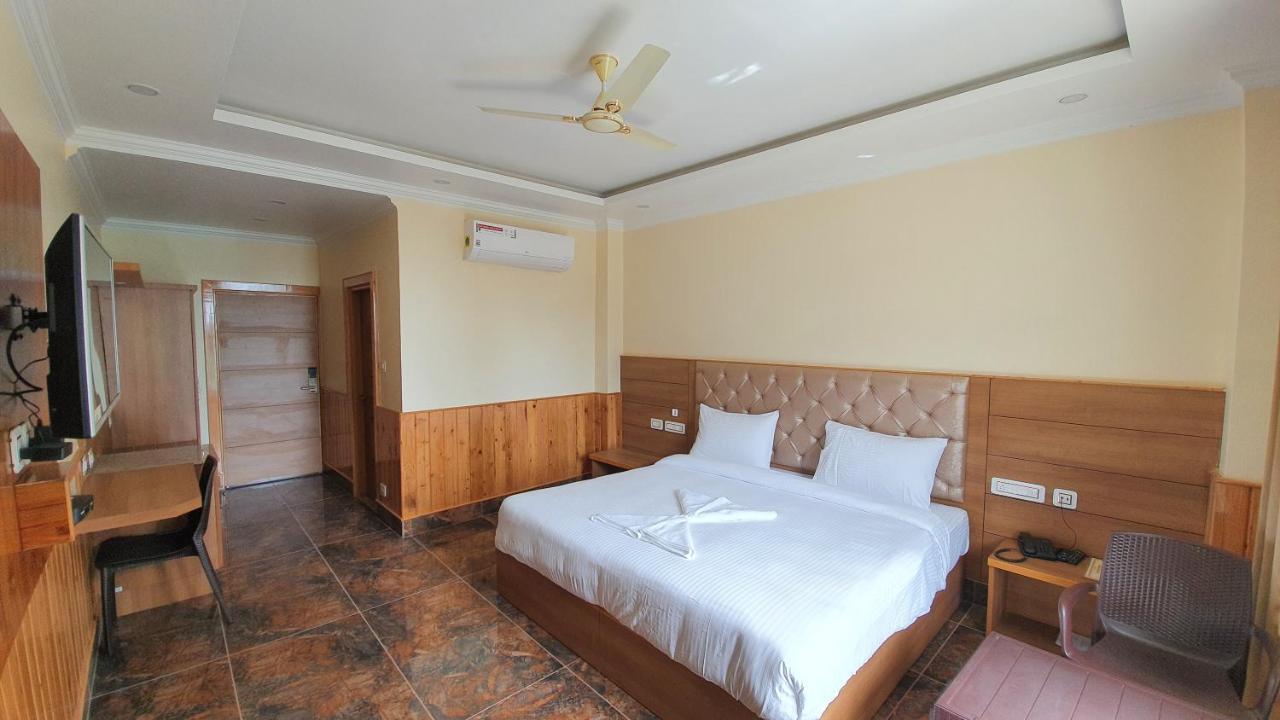 Nomadic Inn Dharamshala Exterior foto
