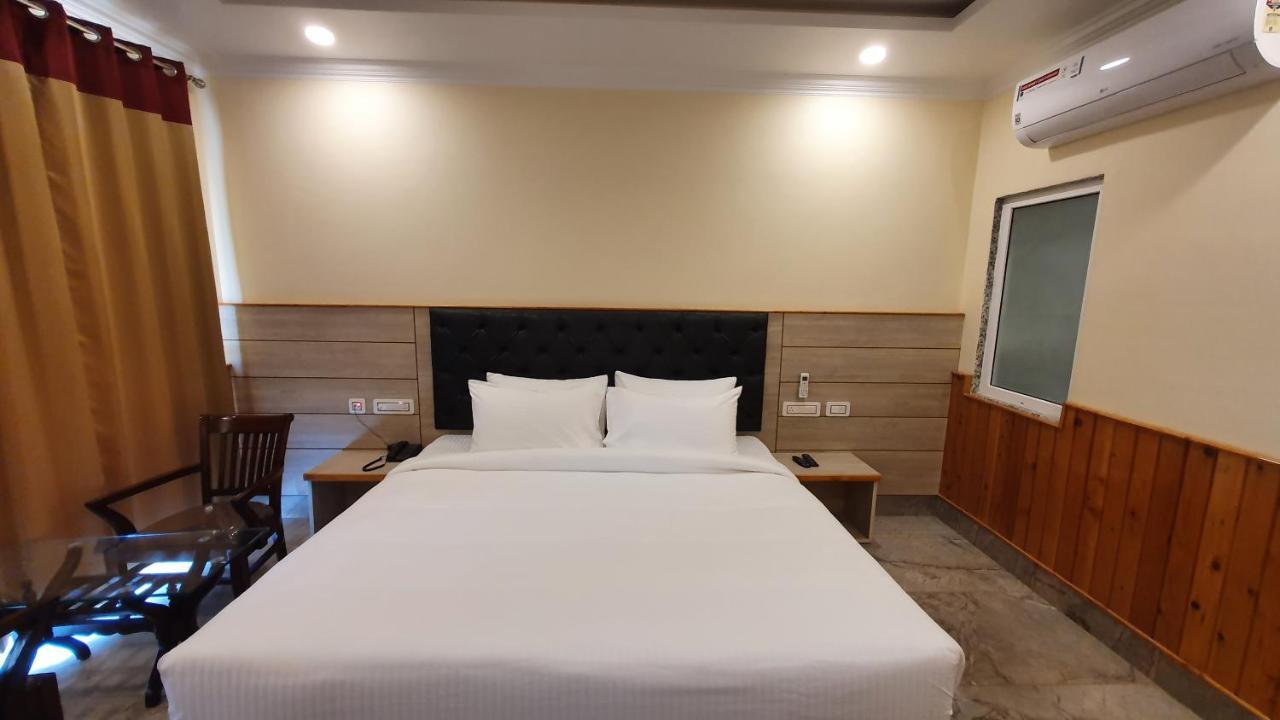 Nomadic Inn Dharamshala Exterior foto